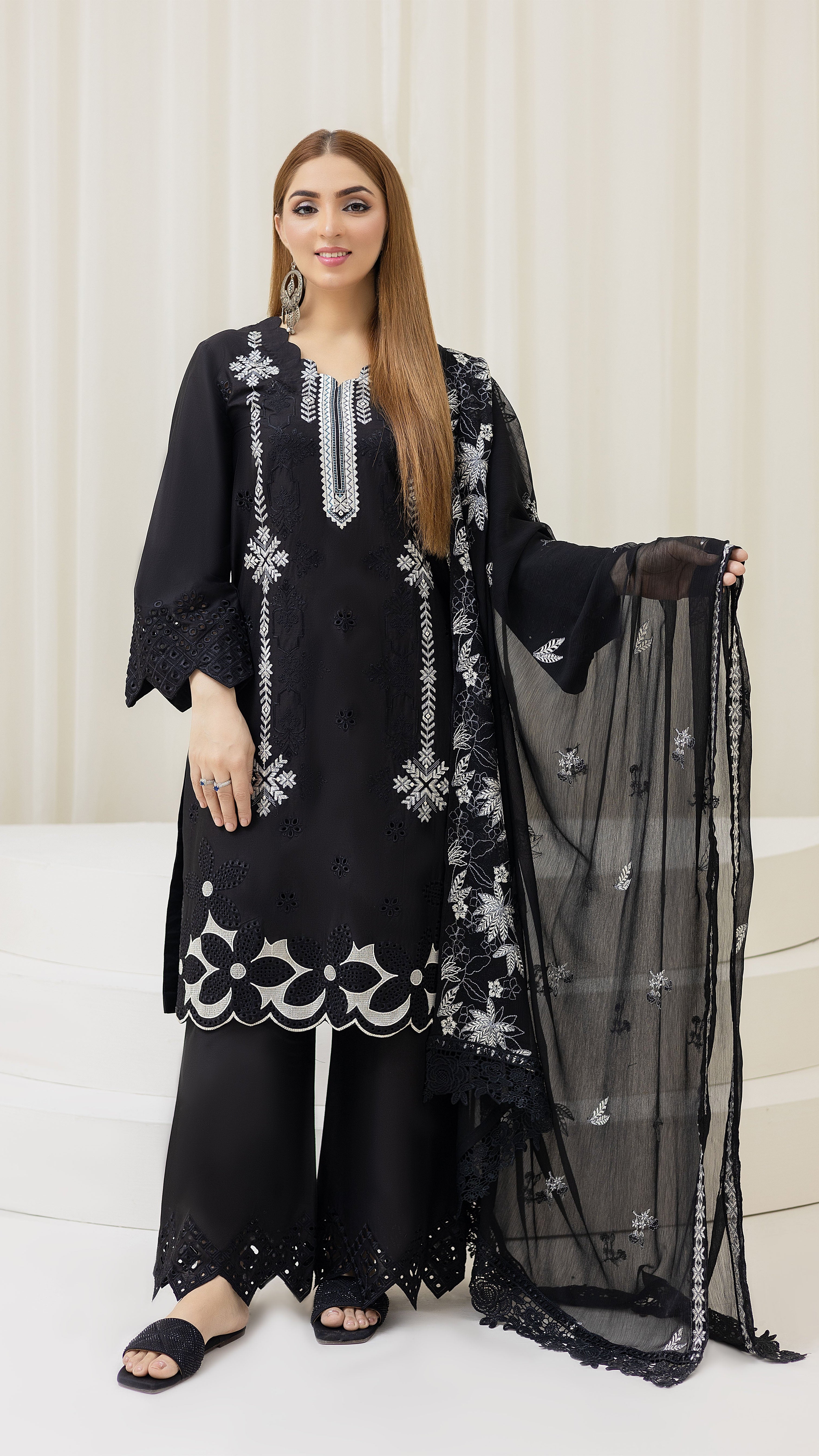 2226-Black Embroidered 3-Piece Cotton Lawn Suit – Elegant Summer Wear