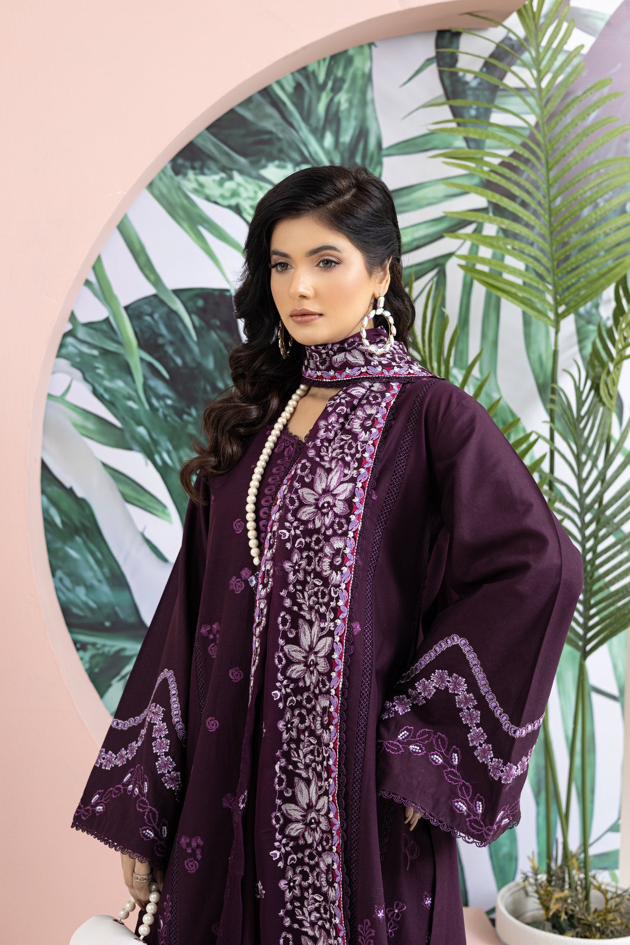 2252-Purple Embroidered 3-Piece Cotton Lawn Suit – Elegant Summer Wear