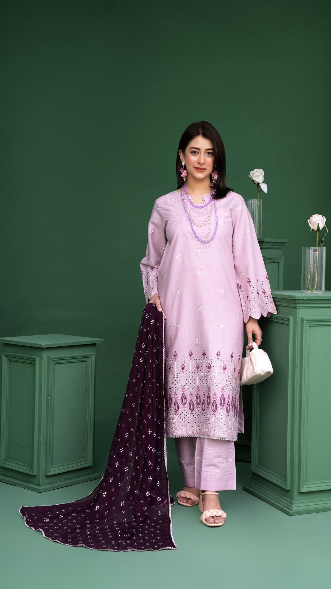 2267-Pink Embroidered 3-Piece Lawn Suit – Elegant Summer Wear