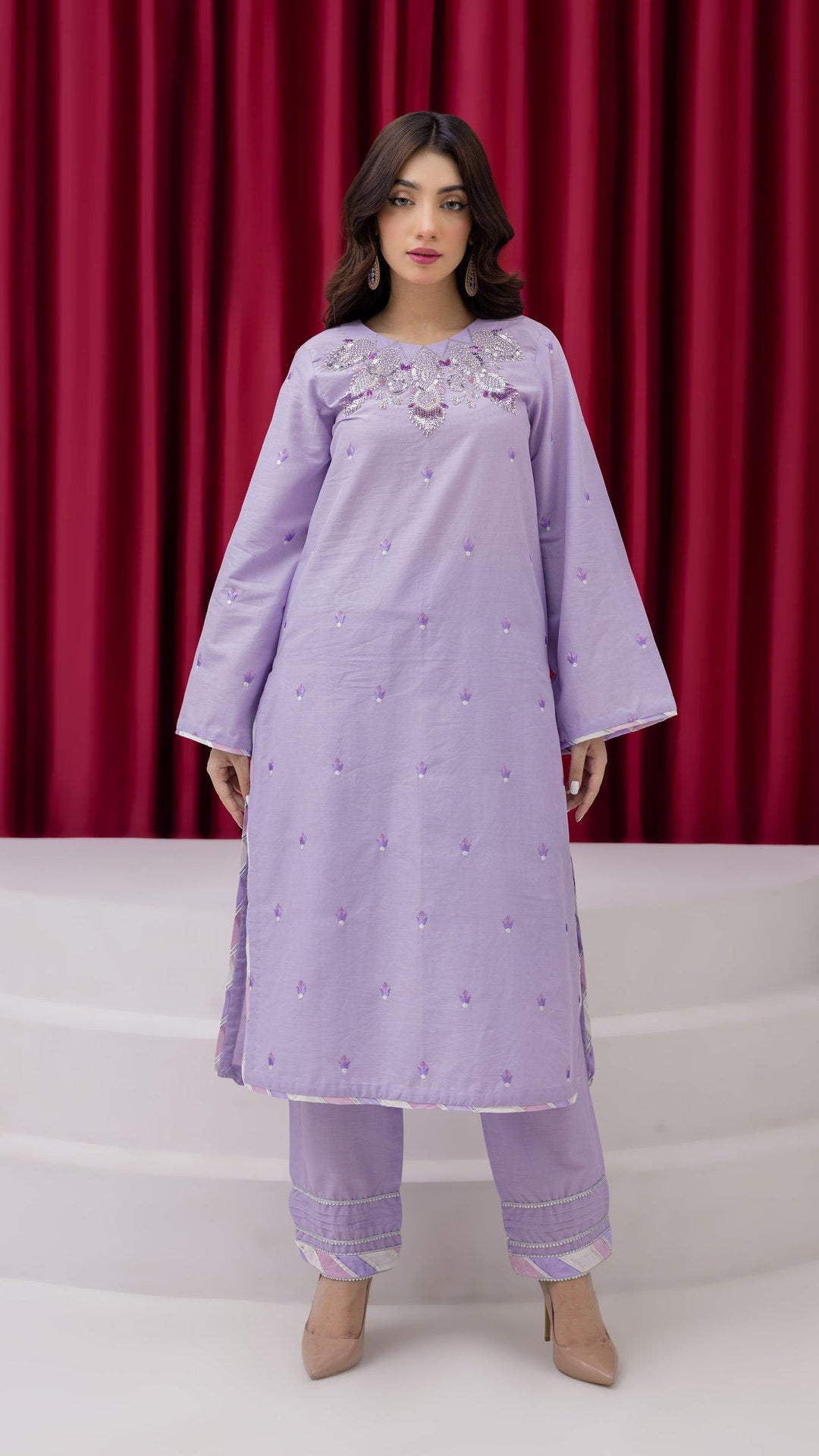 2273-Blue Embroidered 2-Piece Lawn Suit – Elegant Summer Wear