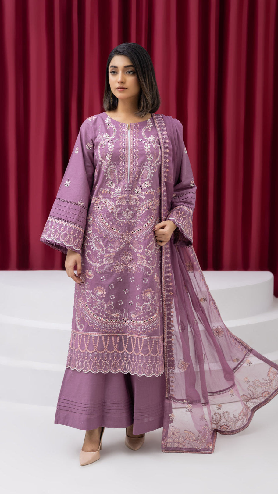 2275-Piyazi 3-Piece Cotton Lawn Suit Embroidered – Elegant Summer Wear