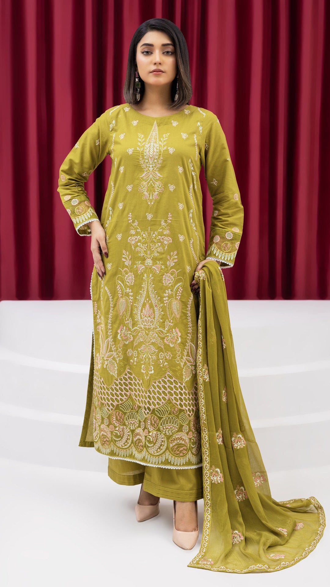 2276-Parrot 3-Piece Cotton Lawn Suit Embroidered – Elegant Summer Wear