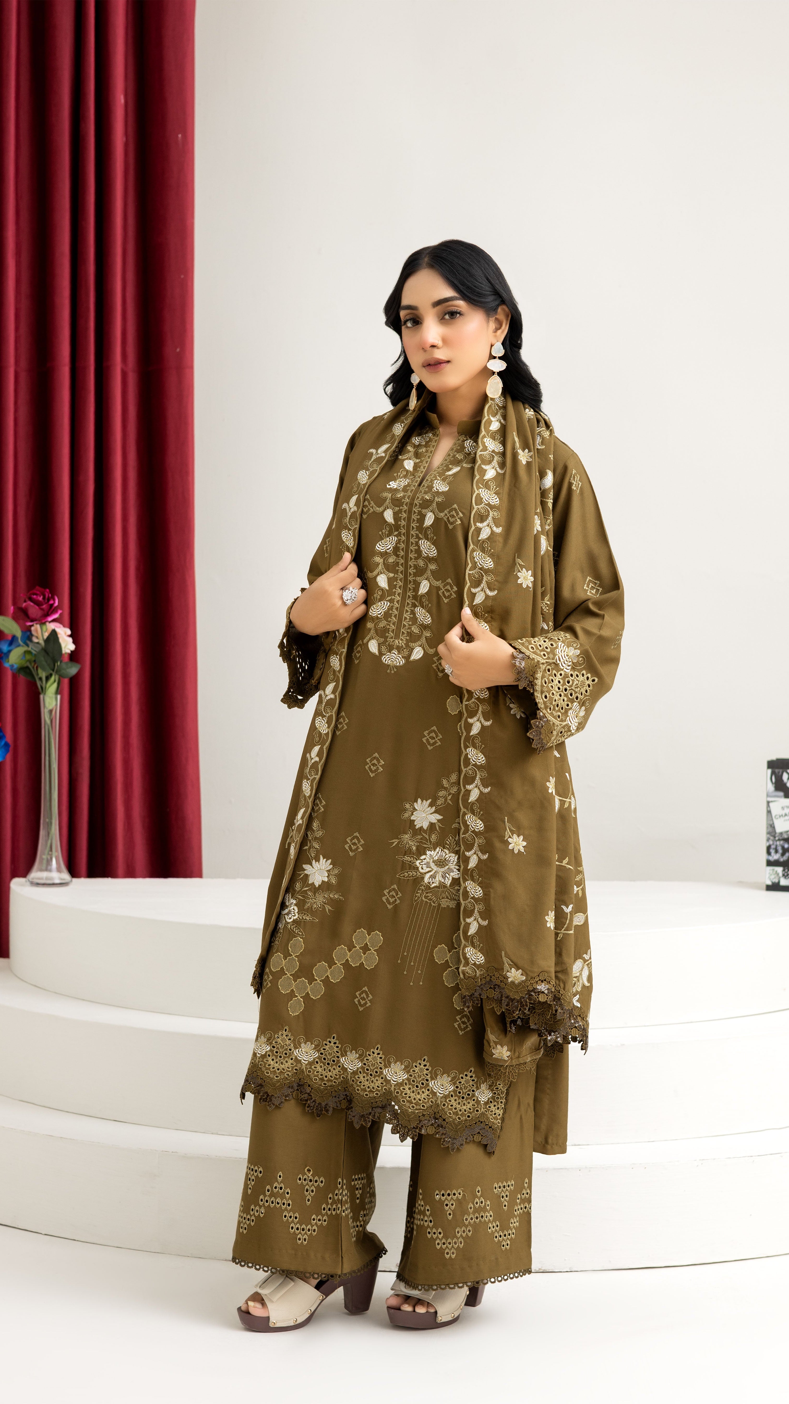 2287-Tobacoo Embroidered 3-Piece Dhanak Suit