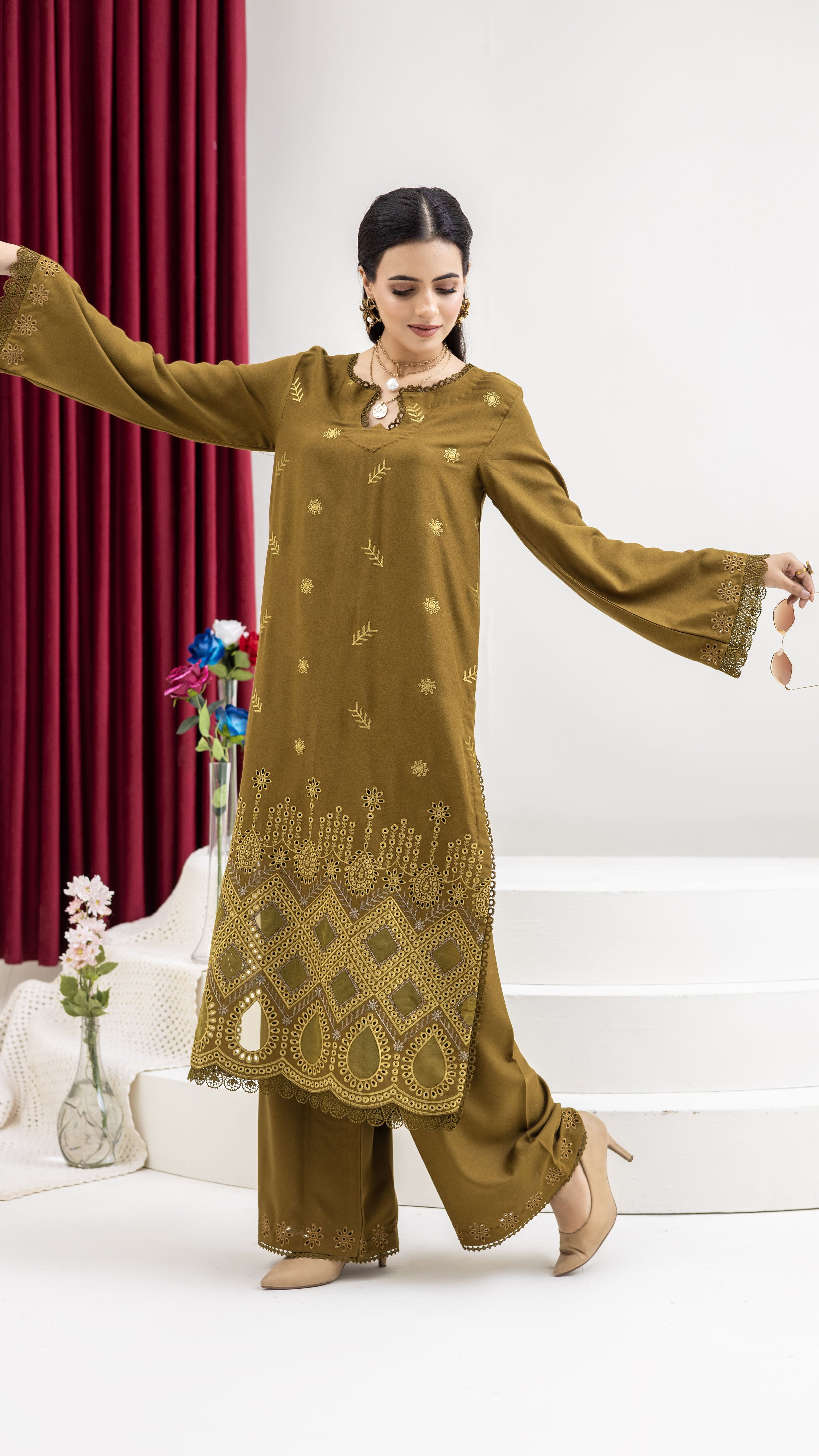 2289 2-Piece Tobacoo Embroidered Dhanak Suit