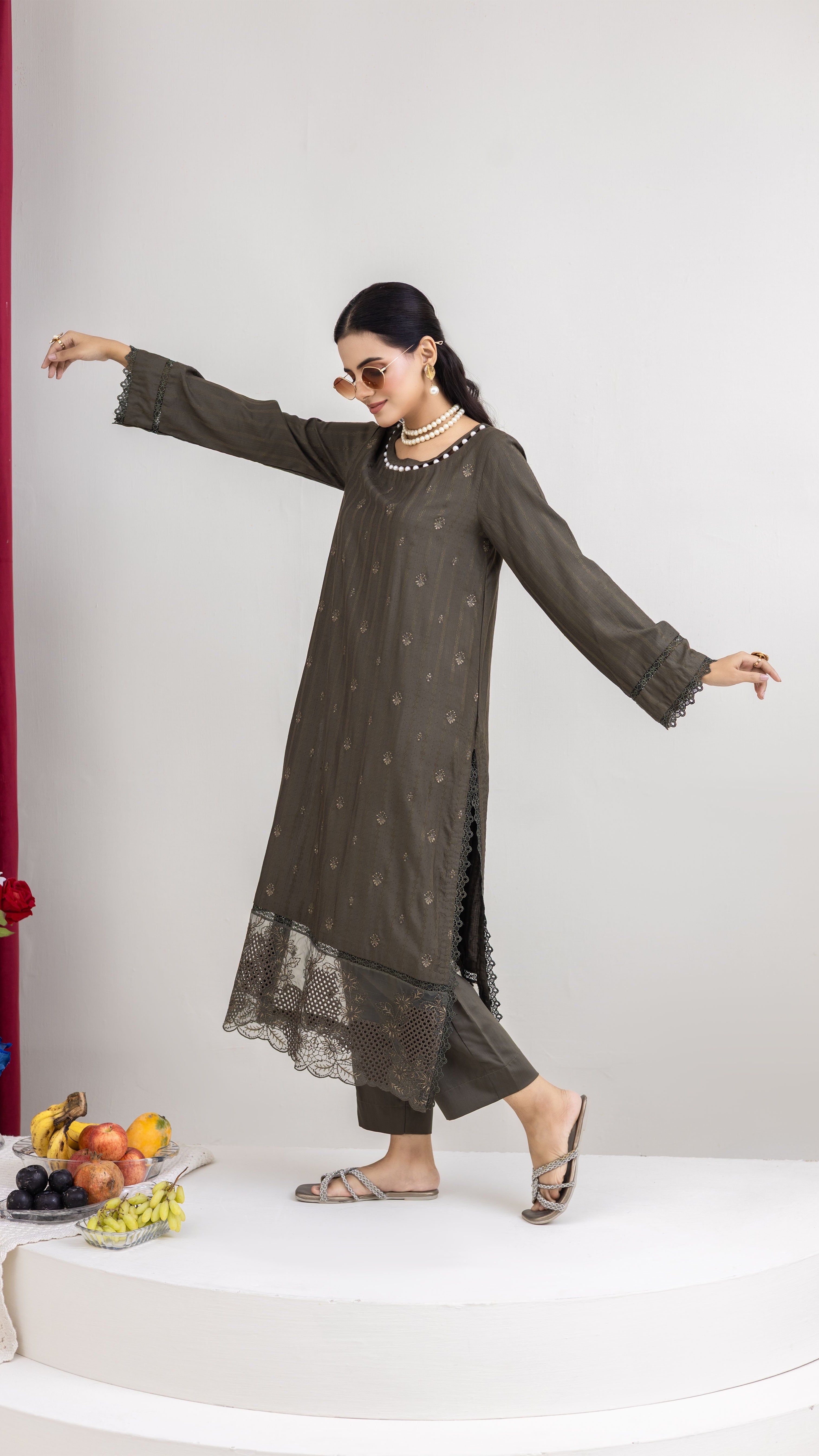 2291 -2-Piece Mehndi Embroidered Viscose Suit