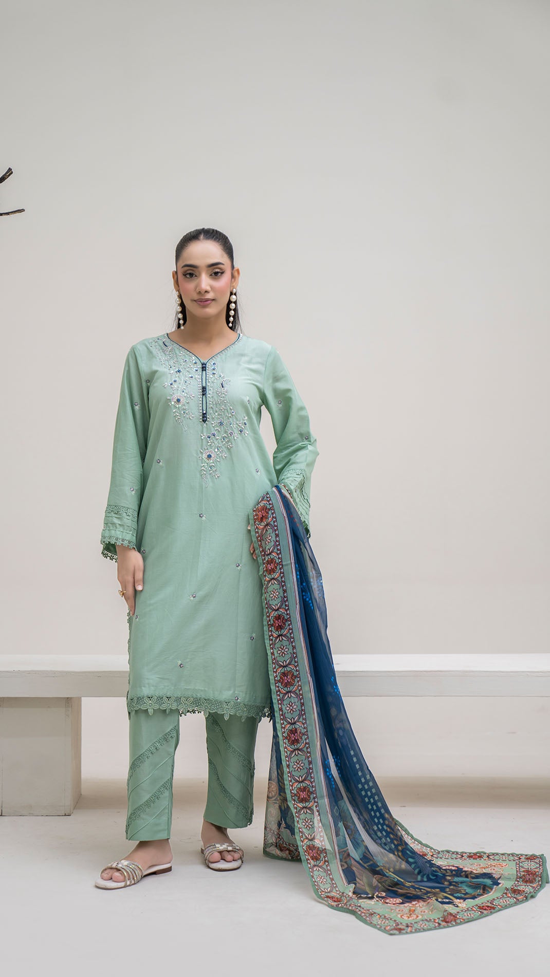 2322 - Sea Green 3-Piece Suit Embroidered Cotton lawn Suit