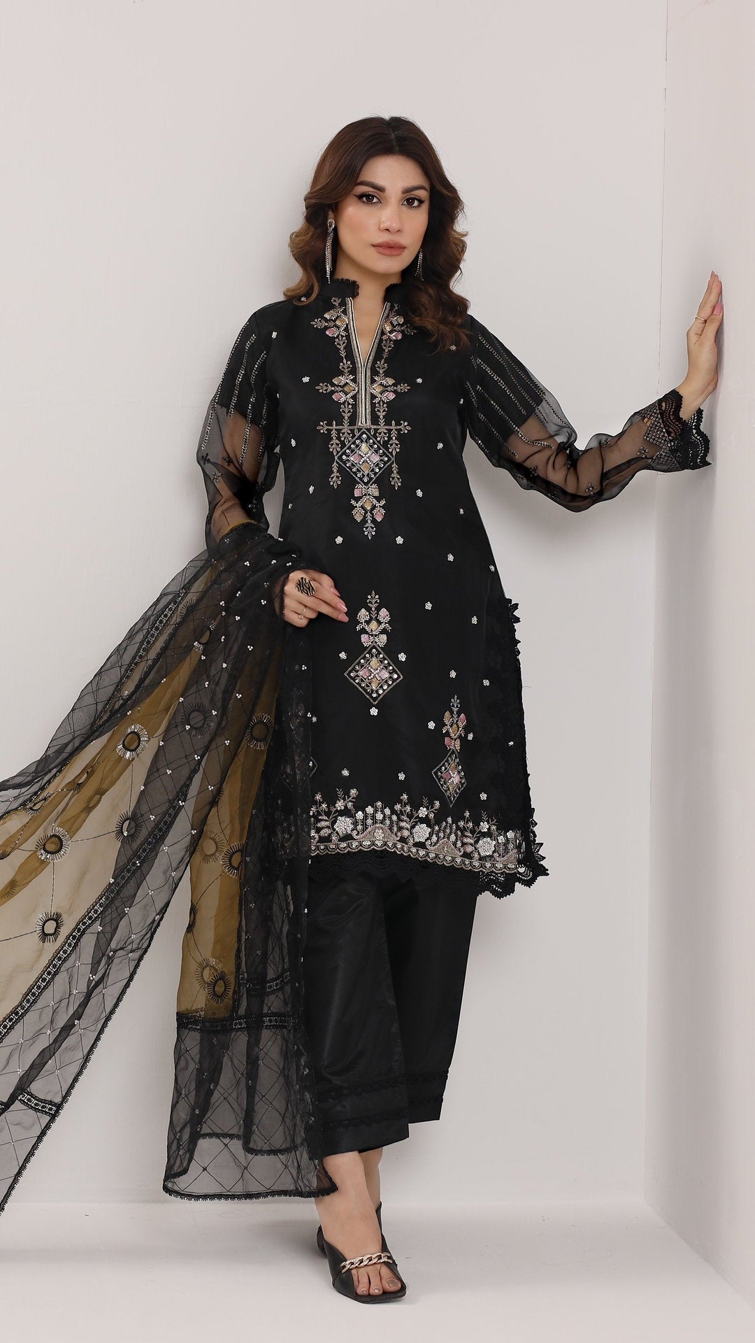 2180-A OBSIDIAN – Embroidered &amp; Embellished Organza Ensemble