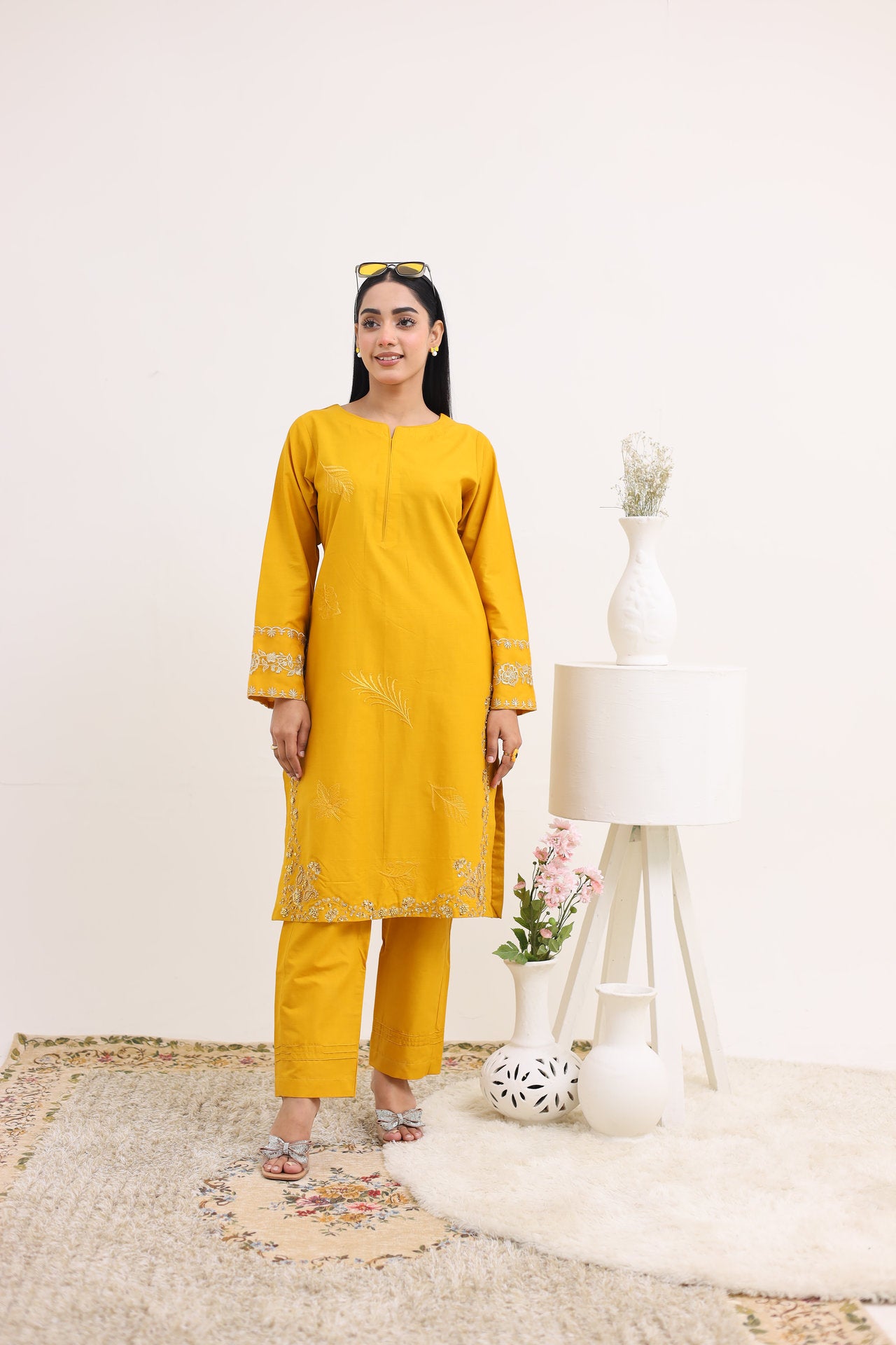 2214-Gold Elegant Embroidered 2-Piece Suit
