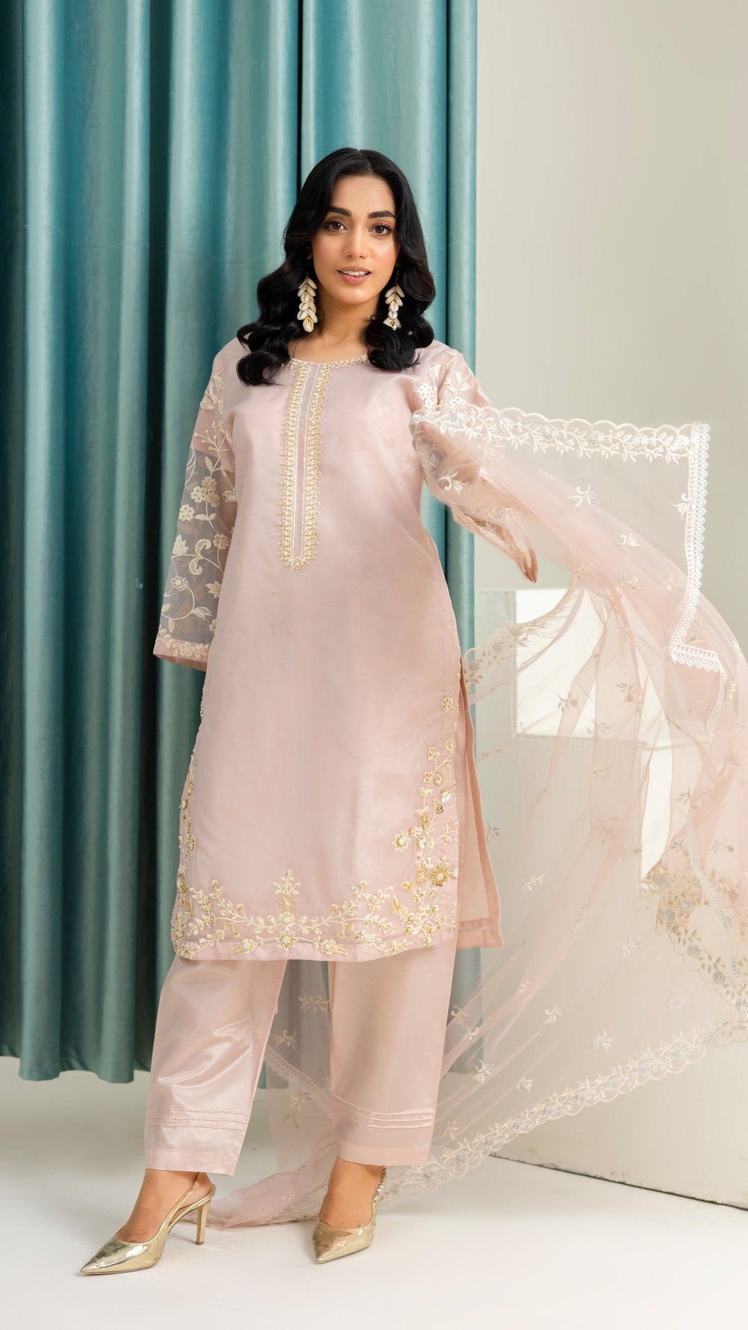 2231-Pink Blush 4 Piece Embellished Organza Suit