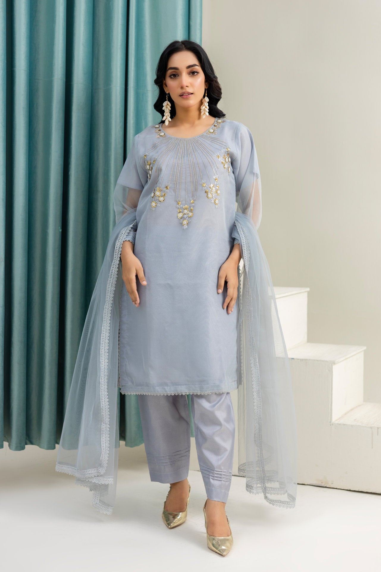 2233 – Grey  4 Piece Embellished Organza Kurta Set