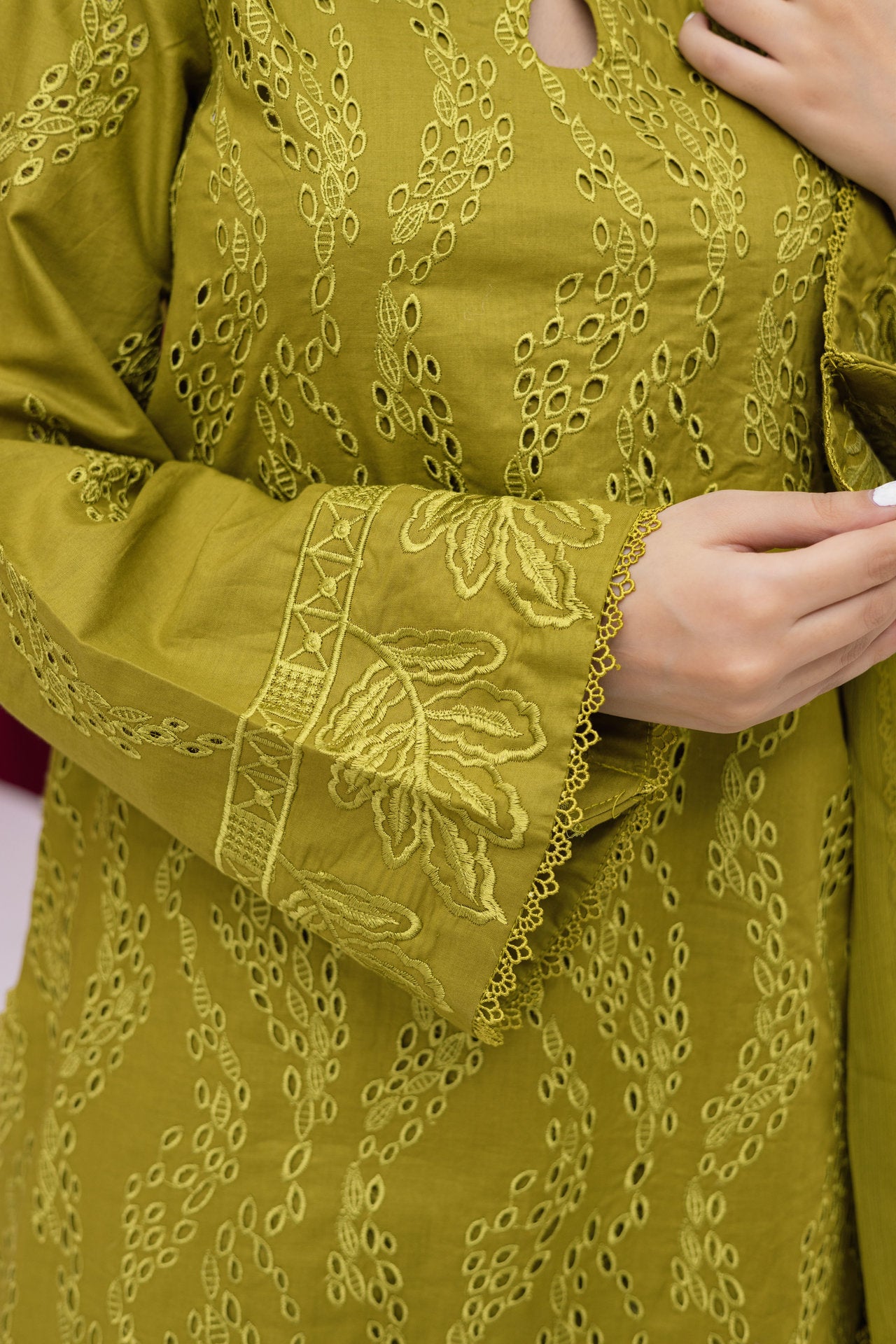 2277-Parrot Green Embroidered 3-Piece Cotton Lawn Suit stylesaga.pk 2277-Parrot Green Embroidered 3-Piece Cotton Lawn Suit stylesaga.pk