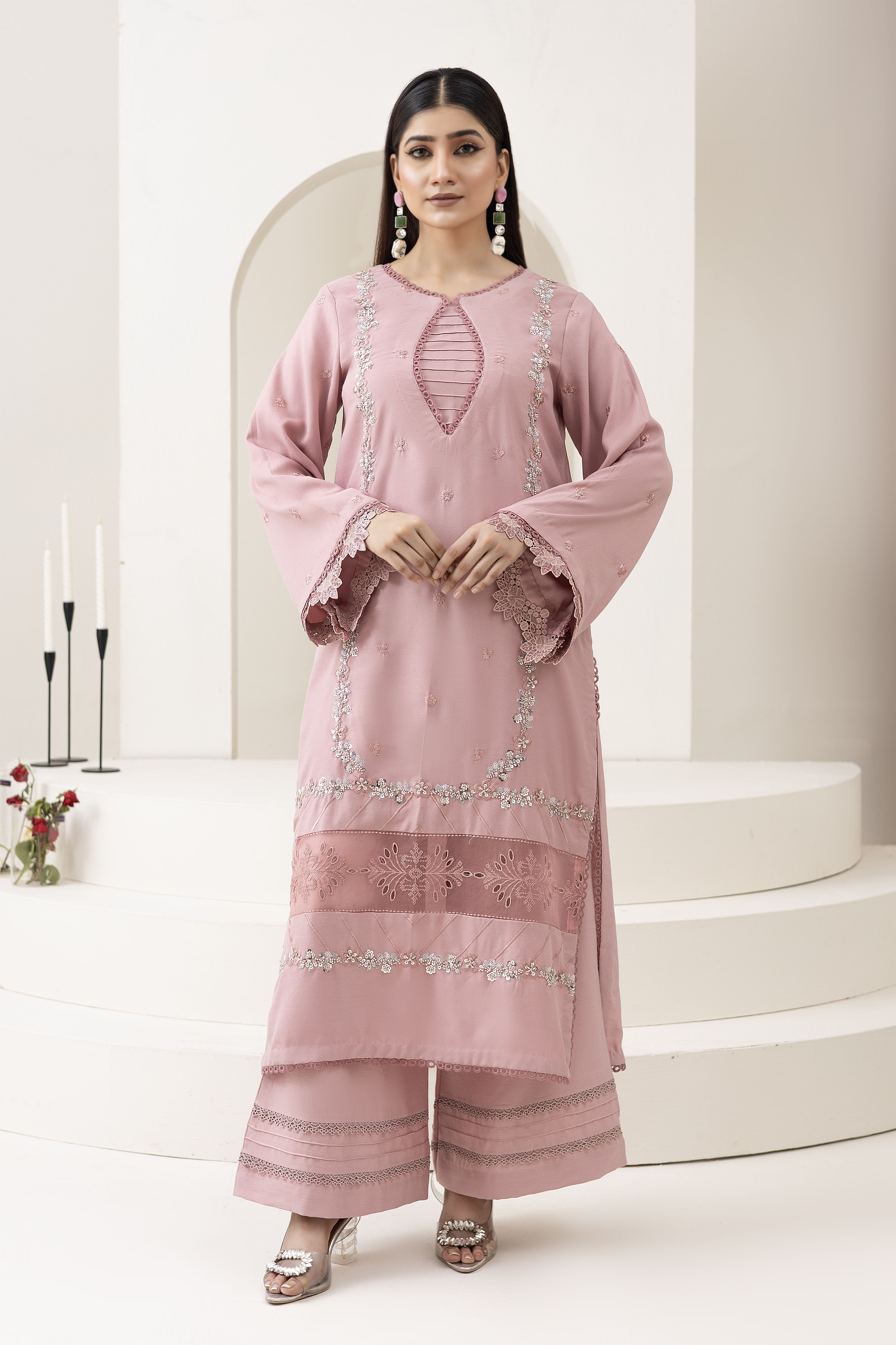 2286-Piyazi Embroidered 2-Piece Dhanak Suit